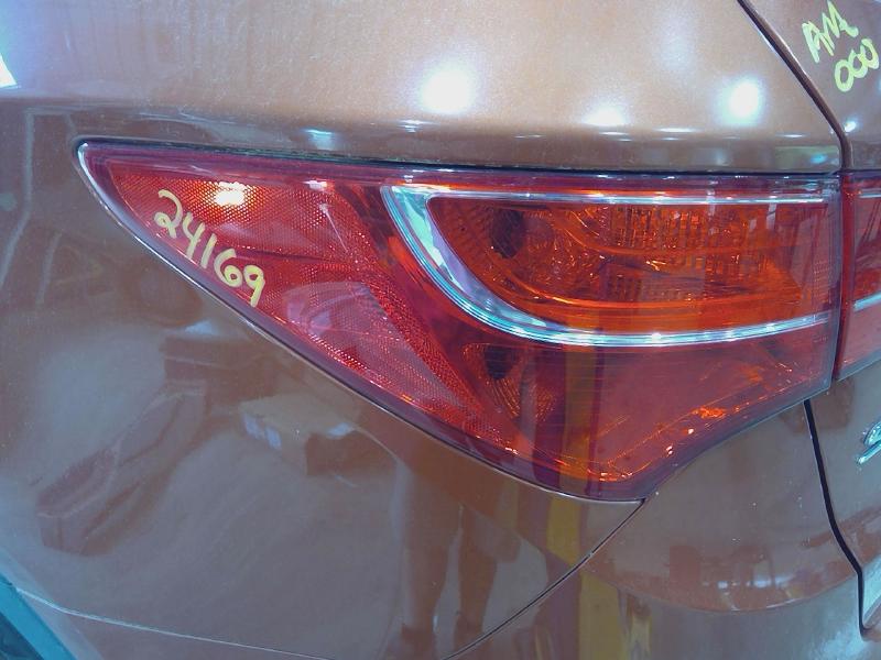 2013 Hyundai Santa Fe Tail Light Assembly