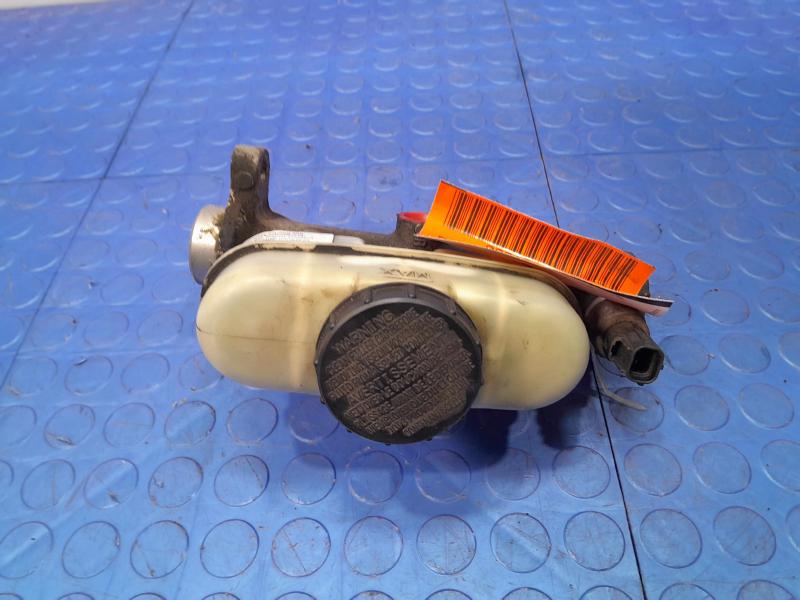 2005 Ford Explorer Master Cylinder