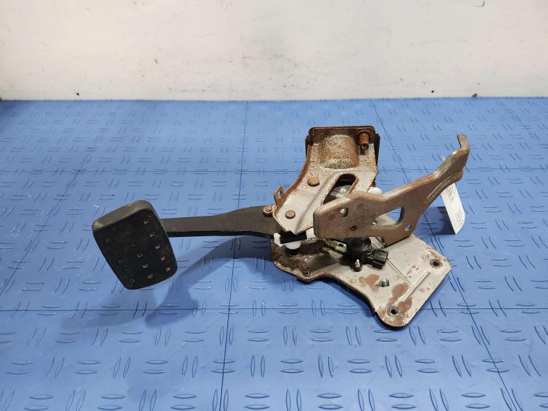 2017 GMC Acadia Brake Pedal