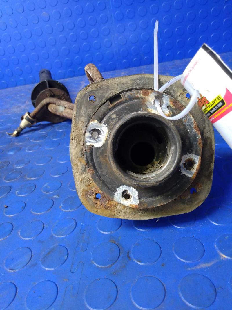 2005 - 2011 Ford Crown Victoria Fuel Filler Neck Assembly OEM 8W7Z9034B