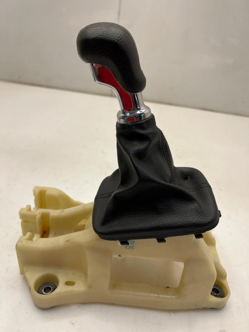 2016 Kia Forte Floor Shifter