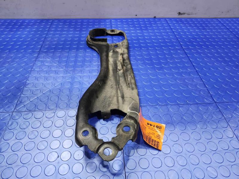 2021 Chrysler Voyager Lower Control Arm Rr