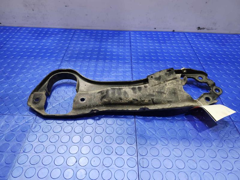 2021 Chrysler Voyager Lower Control Arm Rr