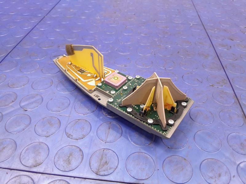 2004-2010 BMW X3 Radio Antenna Assembly Genuine OEM Part 65203437505