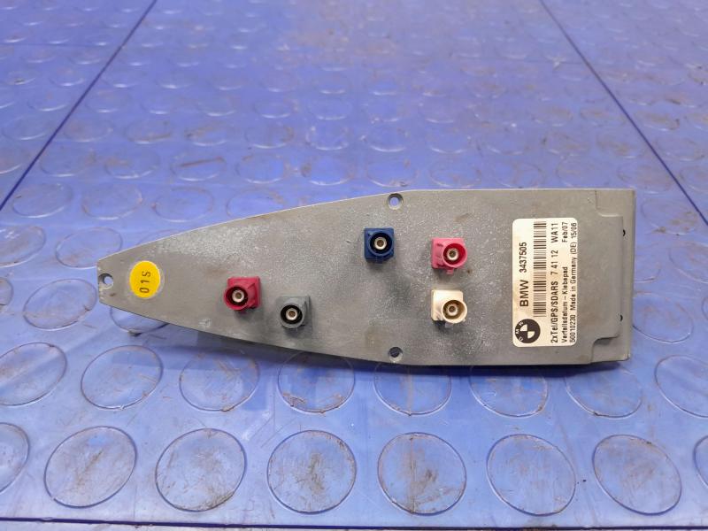 2004-2010 BMW X3 Radio Antenna Assembly Genuine OEM Part 65203437505