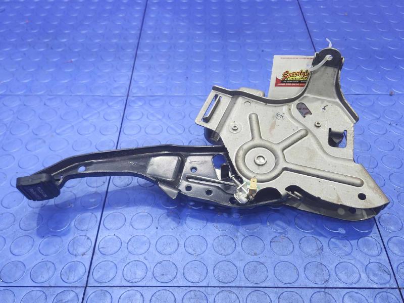 2006-2014 Subaru Tribeca Parking Brake Control Lever Pedal Assembly OEM 26011XA00A