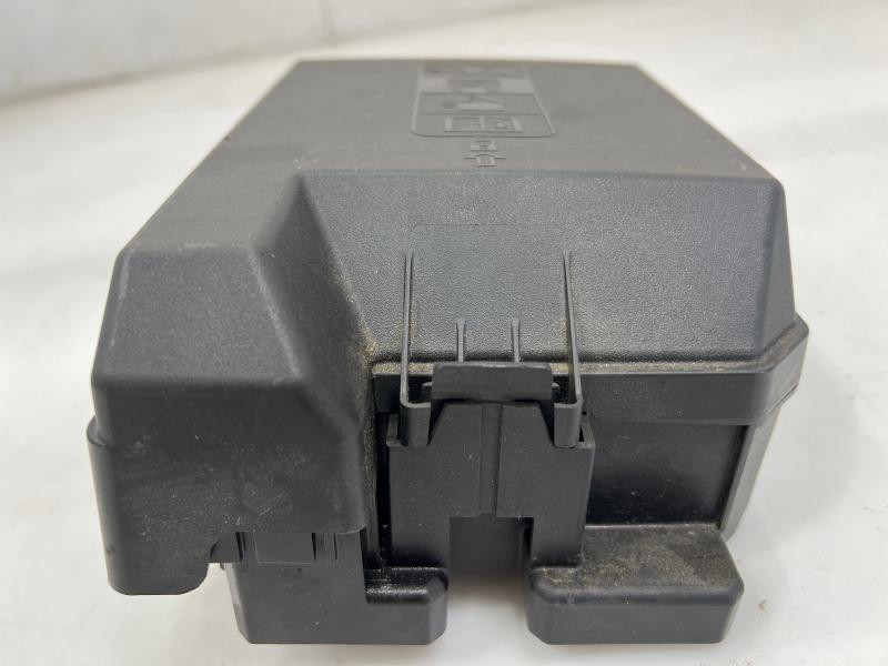 2021 Chevrolet Trailblazer Engine Fuse Box