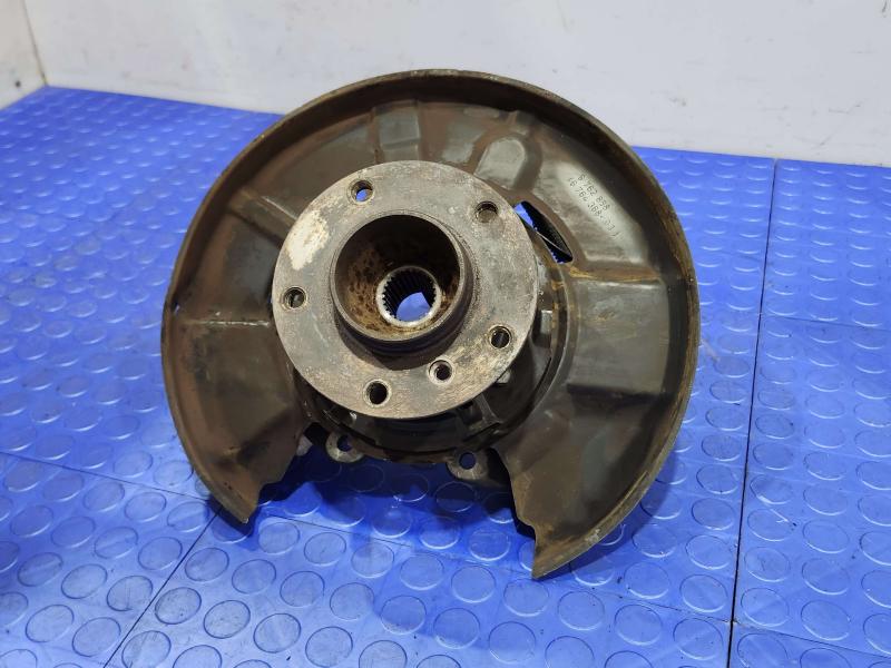 2008 BMW 128i Rear Knuckle/Stub Axle