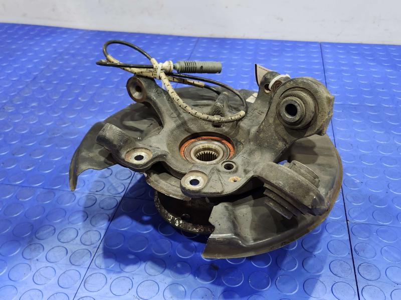 2008 BMW 128i Rear Knuckle/Stub Axle