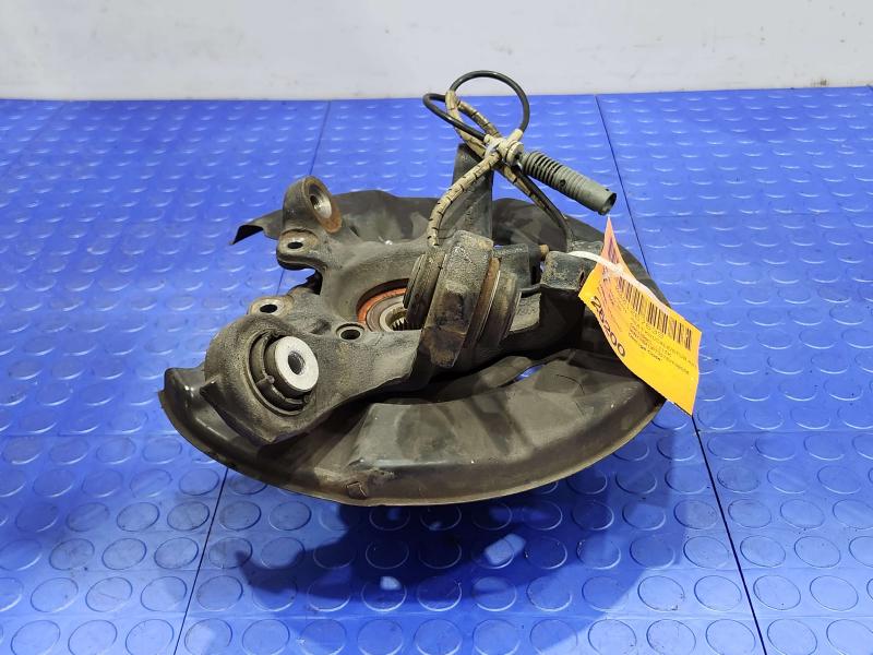 2008 BMW 128i Rear Knuckle/Stub Axle