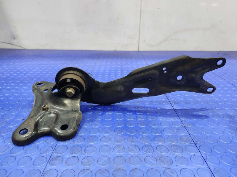 2009 Chevrolet Malibu Lower Control Arm Rr