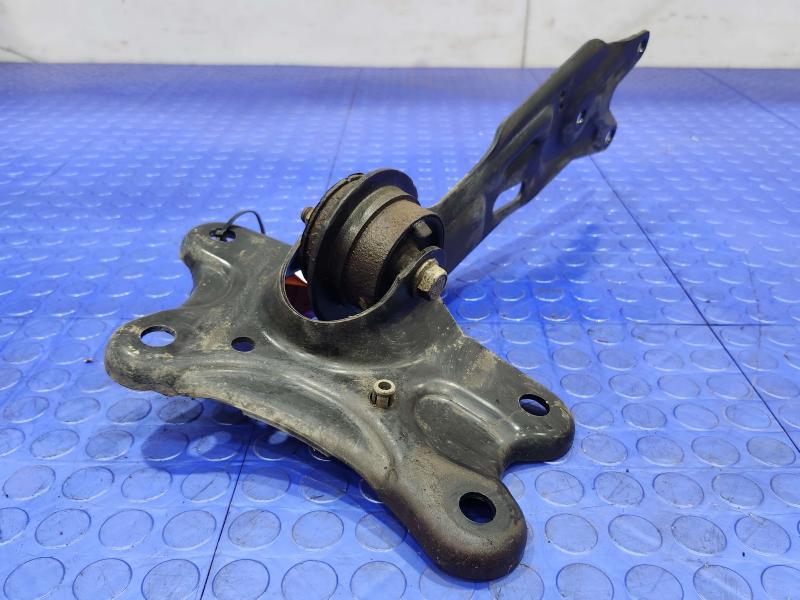 2009 Chevrolet Malibu Lower Control Arm Rr