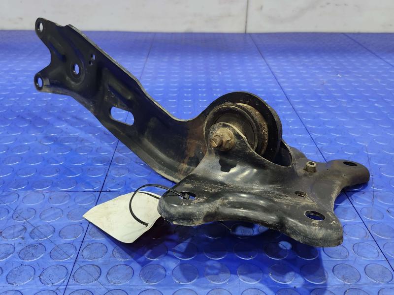 2009 Chevrolet Malibu Lower Control Arm Rr