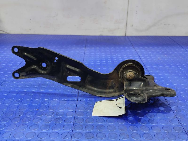 2009 Chevrolet Malibu Lower Control Arm Rr