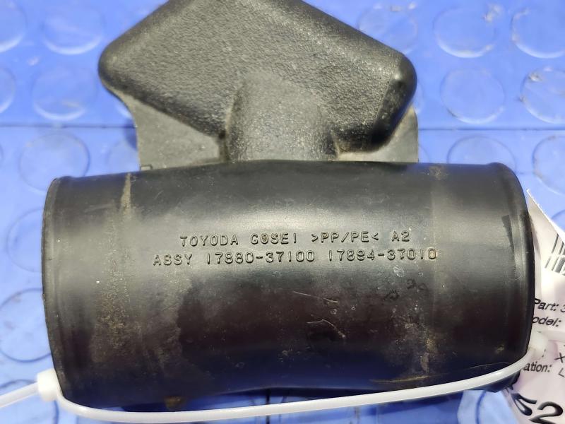 2010-2015 Toyota Prius 1.8L Engine Air Resonator #2 OEM 1789437010
