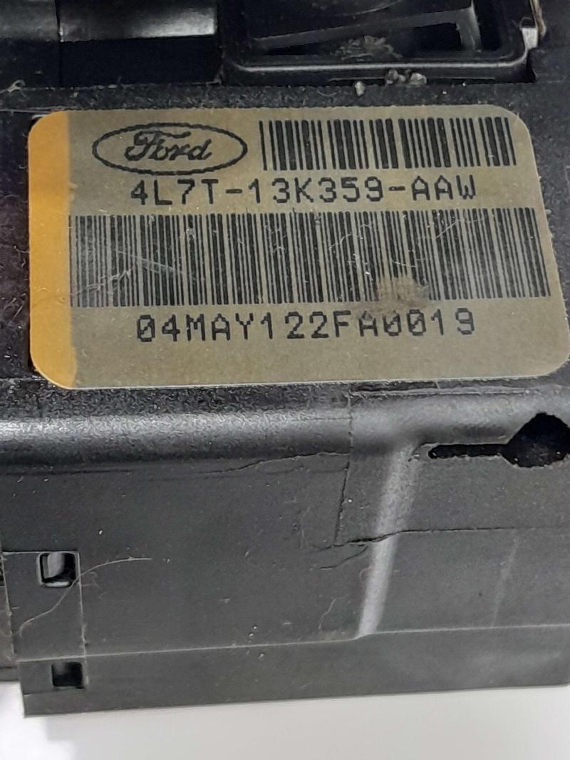 2004 Lincoln Navigator Combination Switch