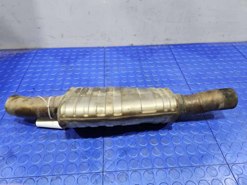 2018 Audi Q7 Muffler