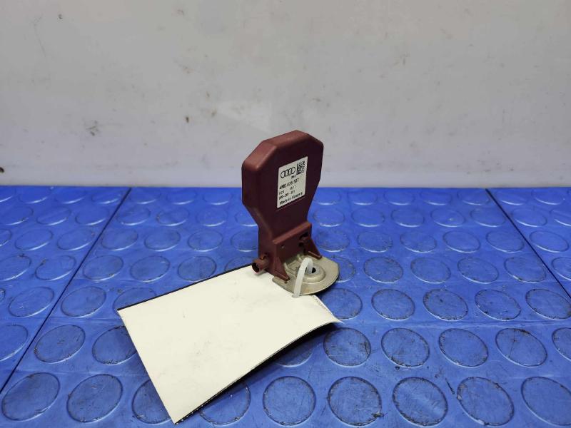 2017-2024 Audi Q7 Mobile Phone Antenne Assembly Genuine OEM 4M0035507