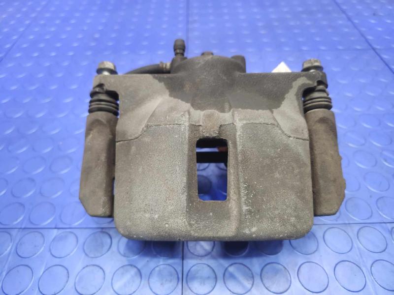 2017 Nissan Maxima Caliper