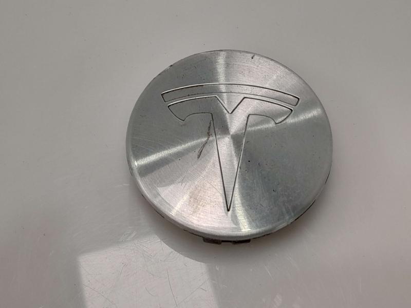 2013 Tesla Model S Center Cap
