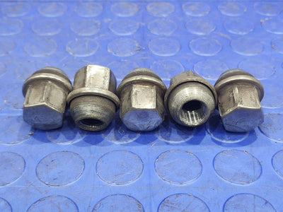 2014 Dodge Challenger Lug Nuts