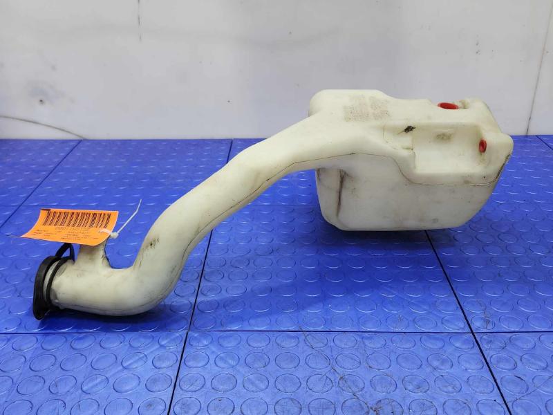 2009 Chevrolet Impala Washer Bottle