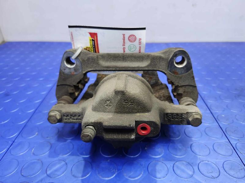 2009 Volkswagen Routan Caliper