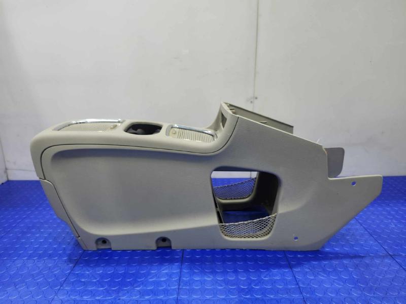 2017 Dodge Grand Caravan Front Console