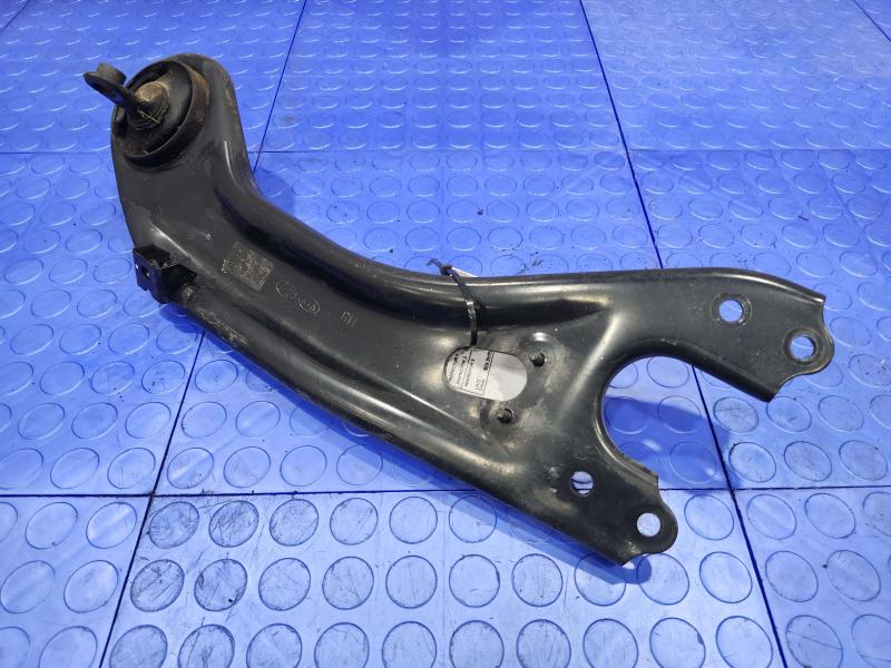 2015 Kia Optima Lower Control Arm Rr