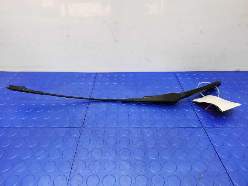 2014 BMW 228i Wiper Arm