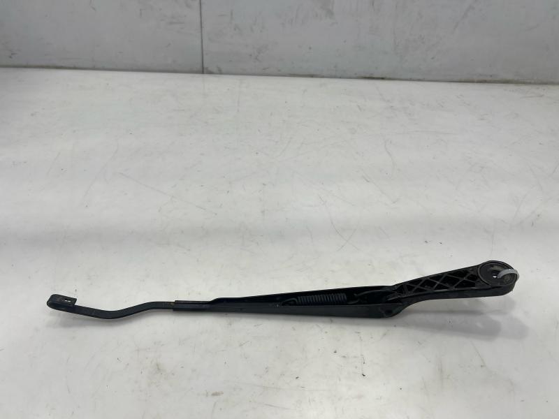 2003 Saab 9-3 Wiper Arm