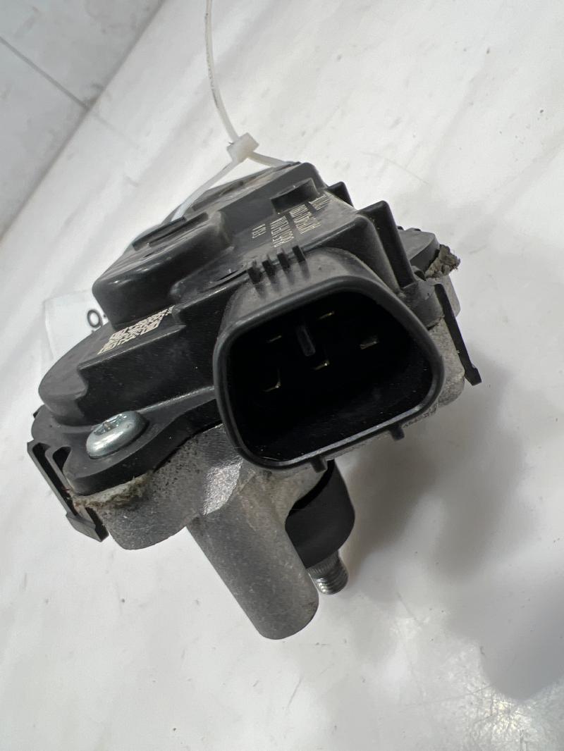 2019 - 2023 Subaru Impreza Front Windshield Wiper Motor OEM 86511FL01A