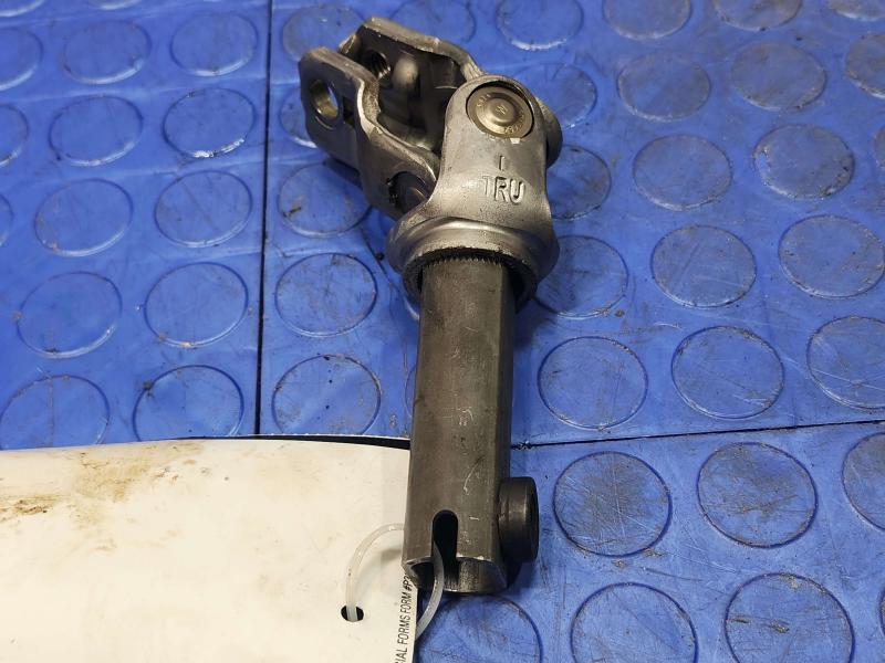2018-2020 Buick Regal Lower Steering Intermediate Shaft Genuine OEM 84389437