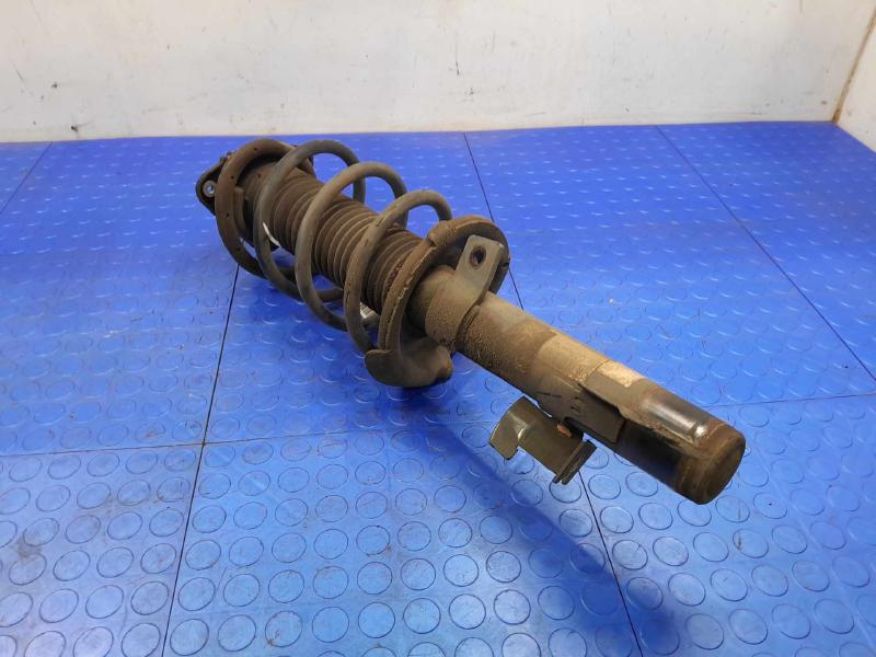 2012 Mazda Mazda5 Strut Assembly