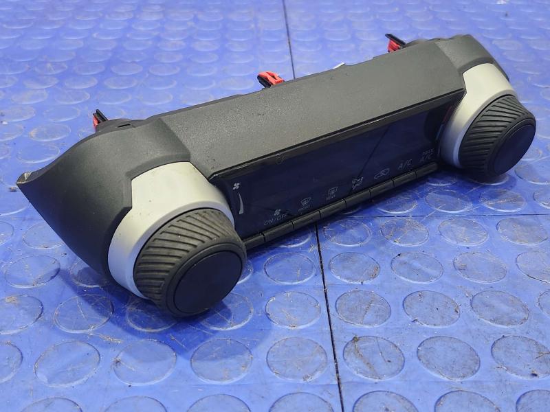 2019-2025 Toyota RAV4 Front Temperature Climate Control Panel OEM 559000R160