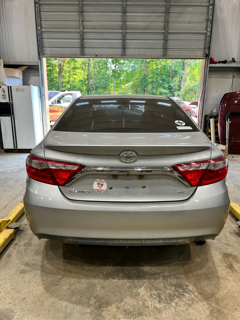2015 Toyota Camry Back Glass/Window