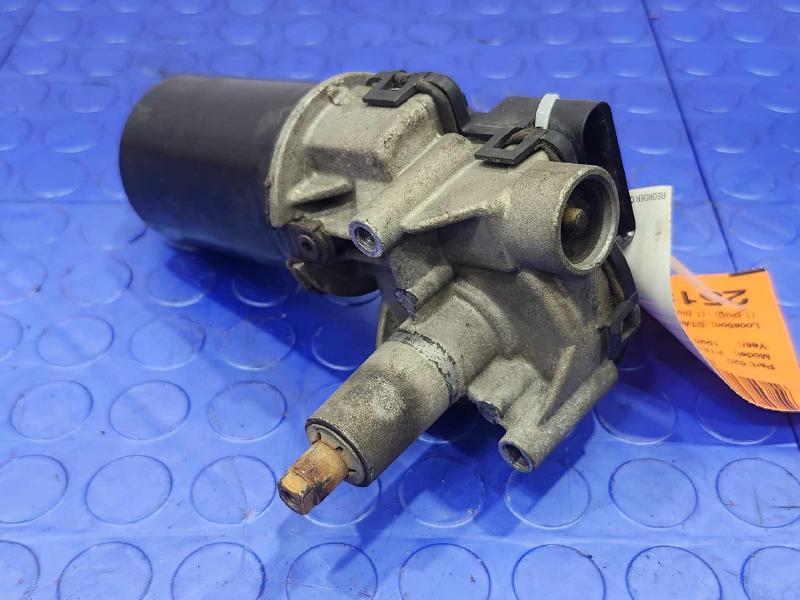 1995 Ford F-150 Wiper Motor Front