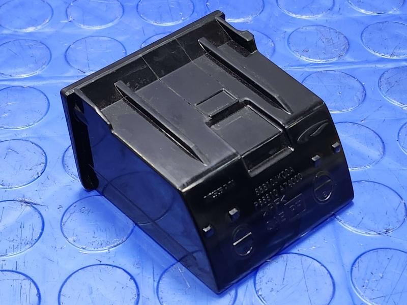 2014-2015 Infiniti Q50 Q60 Instrument Panel Ash Tray Black OEM 68810JK00A