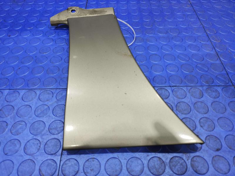 2003 Subaru Legacy Fender Moulding