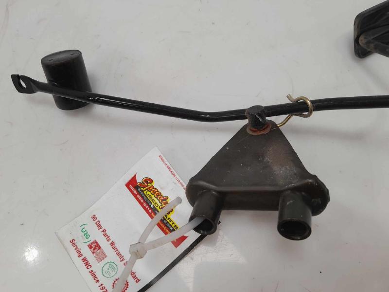 2001 - 2005 Toyota Rav-4 Accelerator Pedal Assembly OEM 78010-42020
