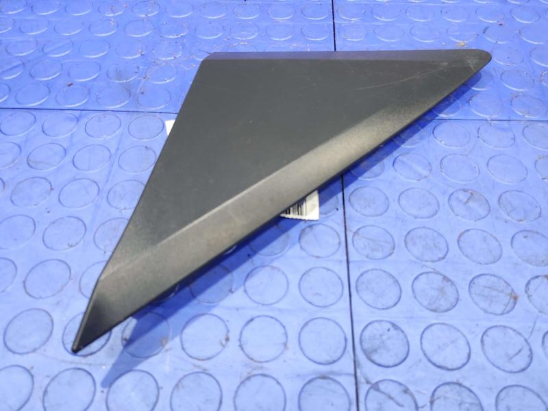 2012 Mercedes Sprinter Fender Moulding