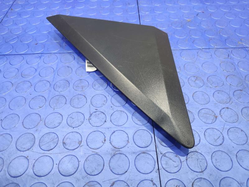 2012 Mercedes Sprinter Fender Moulding