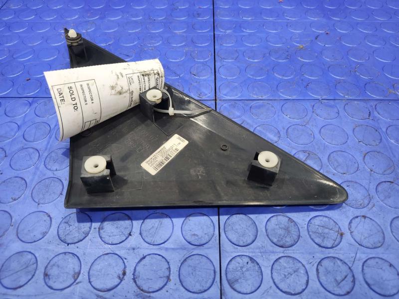 2012 Mercedes Sprinter Fender Moulding