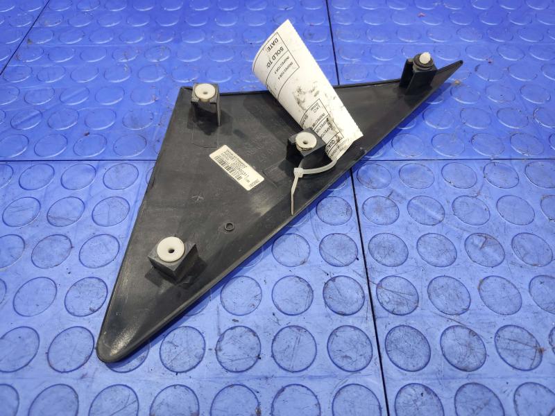 2012 Mercedes Sprinter Fender Moulding