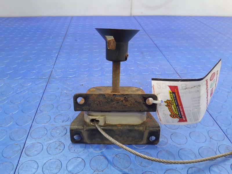 2000-2006 Toyota Tundra Spare Tire Hanger Carrier Assembly OEM 519000C060