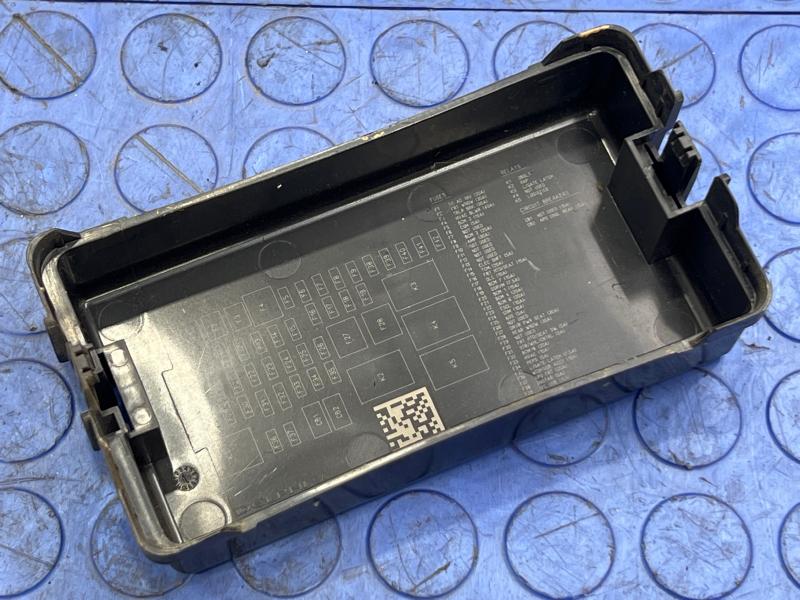 2018-2020 GMC Terrain Power Distribution Fuse Block Genuine OEM 35048788