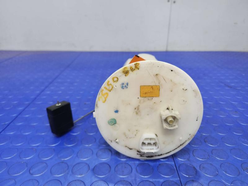 2004-2006 Lexus RX330 Fuel Pump Assembly Replaces OEM Part 232210A050