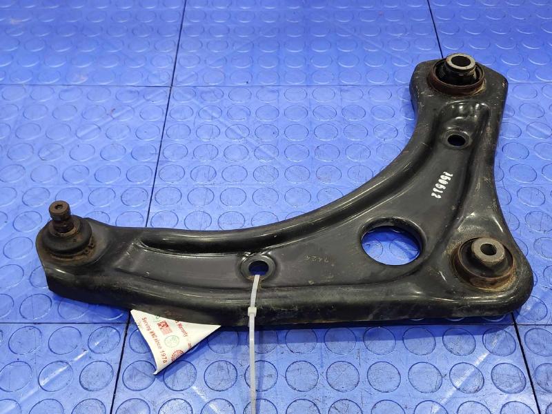 2014-2019 Nissan Versa Front Lower Control Arm Right Passenger Side OEM 545009KS1D,RH