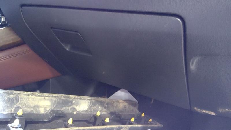 2016 Mazda CX-9 Glove Box