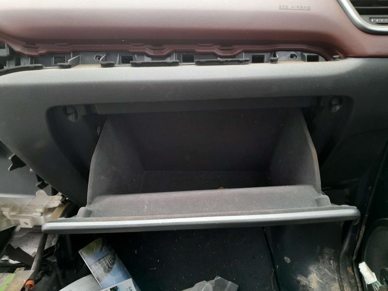 2016 Mazda CX-9 Glove Box